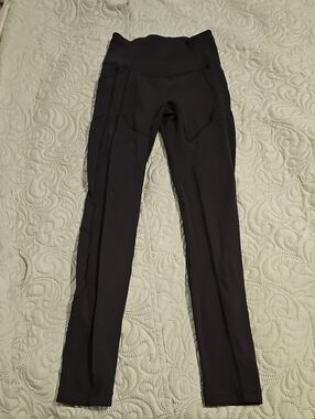 Lululemon High-Waist Black Performance Leggings for Women